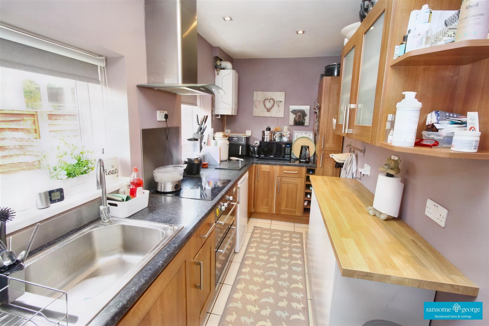 Woodland Drive, Tilehurst, Reading
